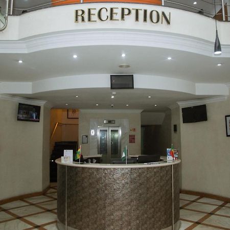 Morning Side Suites Aliayabiagba Extérieur photo